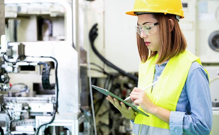 woman-engineer-safety-clothes