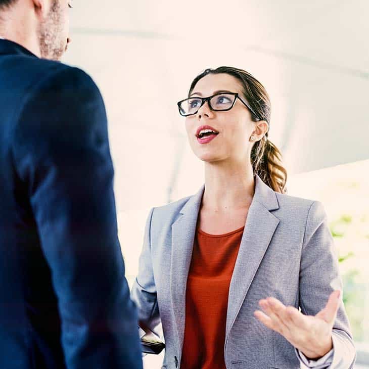woman-explaining-man-open-hands